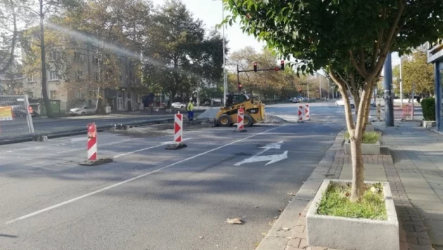 Ремонт на натоварен булевард в Бургас налага промени в градския транспорт