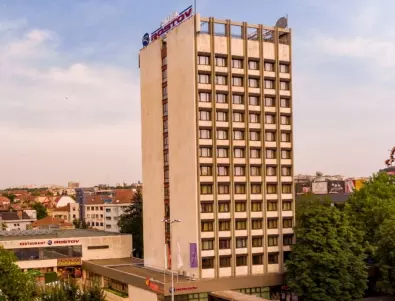 Плевенски хотел ще настанява безплатно здравни специалисти, ангажирани с коронавируса