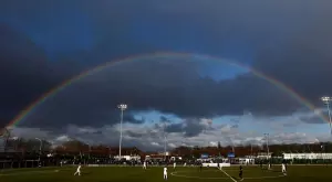 {{ otherArticle[0].article.title }}