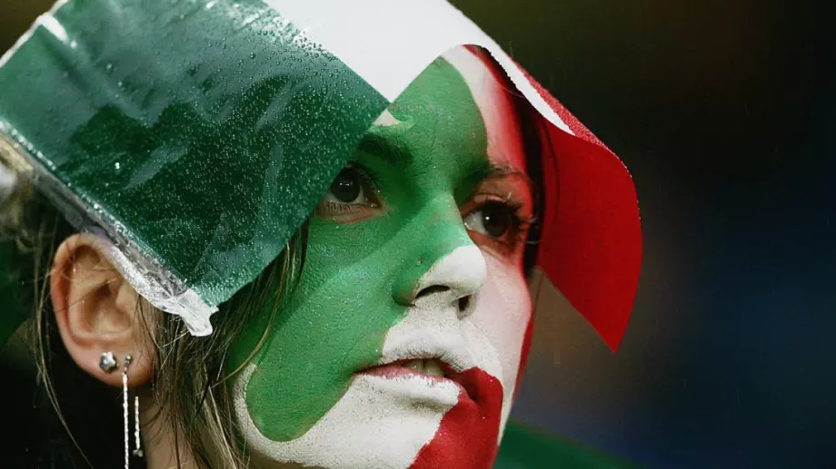 Телевизия излъчва Мондиал 2006, за да повдигне духа на италианците