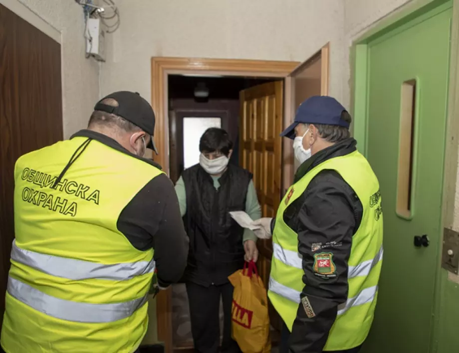 Вече се ползва общинската услуга за доставка на храни и лекарства в Стара Загора (СНИМКИ)