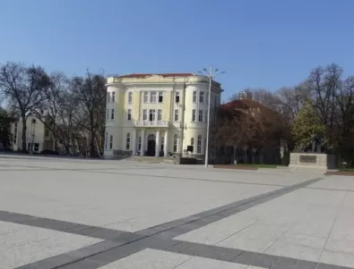 Пловдив е пуст и дисциплиниран (СНИМКИ)