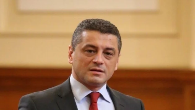 Красимир Янков: Само парламентът може да обяви извънредна епидемична обстановка и извънредно положение