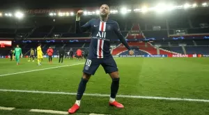 {{ otherArticle[0].article.title }}