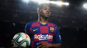 {{ otherArticle[0].article.title }}