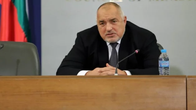 Като циганета се молим за бързи тестове