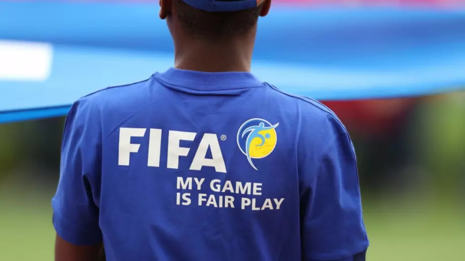 Вицепрезидент на ФИФА обмисля календарен сезон в Европа 