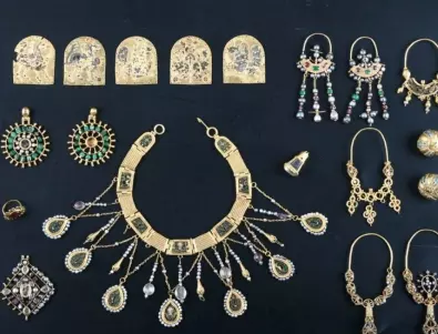 Митничари откриха златни накити за над 600 000 лв. на  „Капитан Андреево”