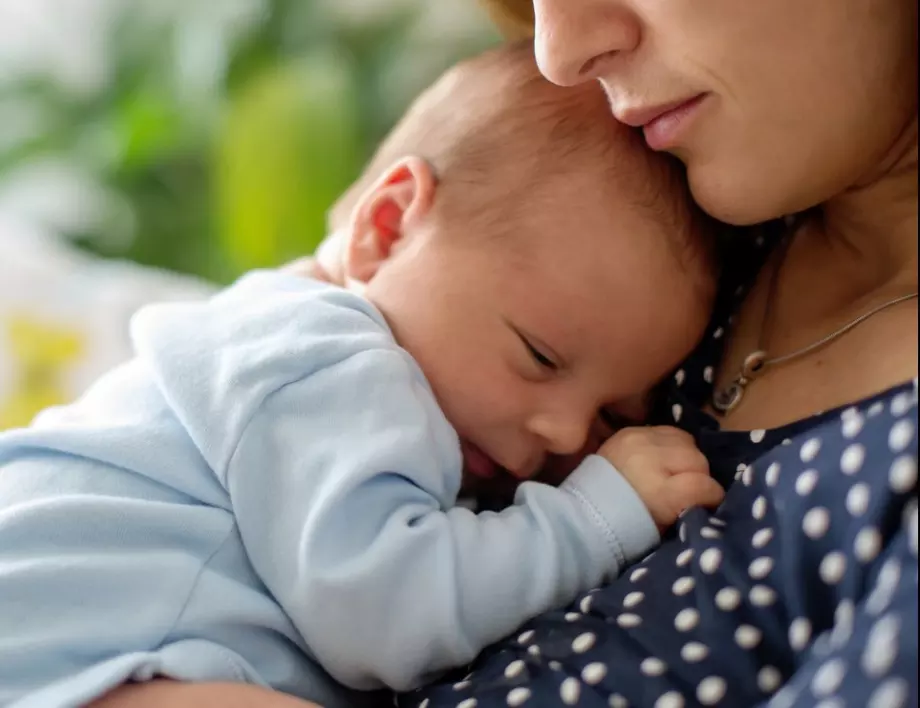 Заради коронавируса разделят майки от новородени 
