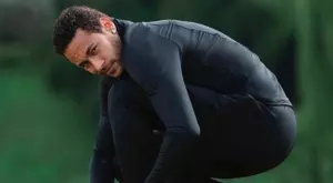 {{ otherArticle[0].article.title }}