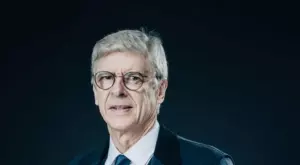 Арсен Венгер предложи пресконференции за съдиите