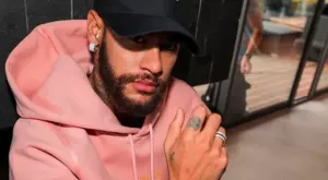 Неймар успя да възмути с организирането на парти за 500 души