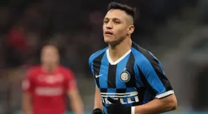 Френски гранд пожела услугите на Алексис Санчес