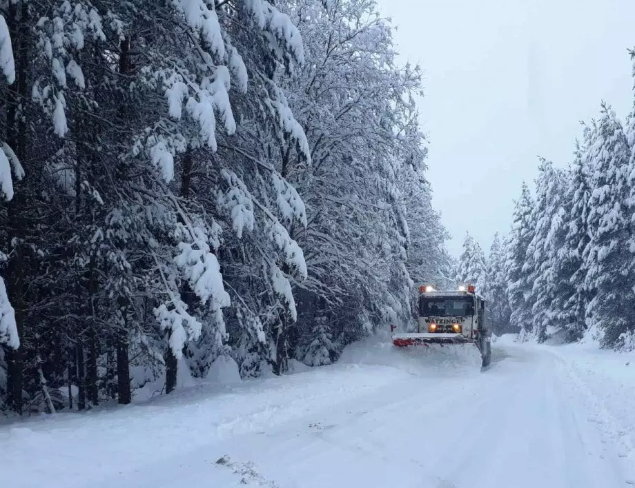Община Рудозем обяви бедствено положение заради обилен снеговалеж