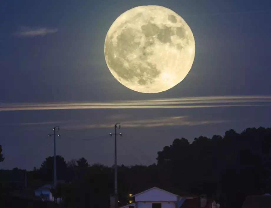 САЩ подготвят нов полет на Луната, но радиацията там е 200 пъти по-висока от земната