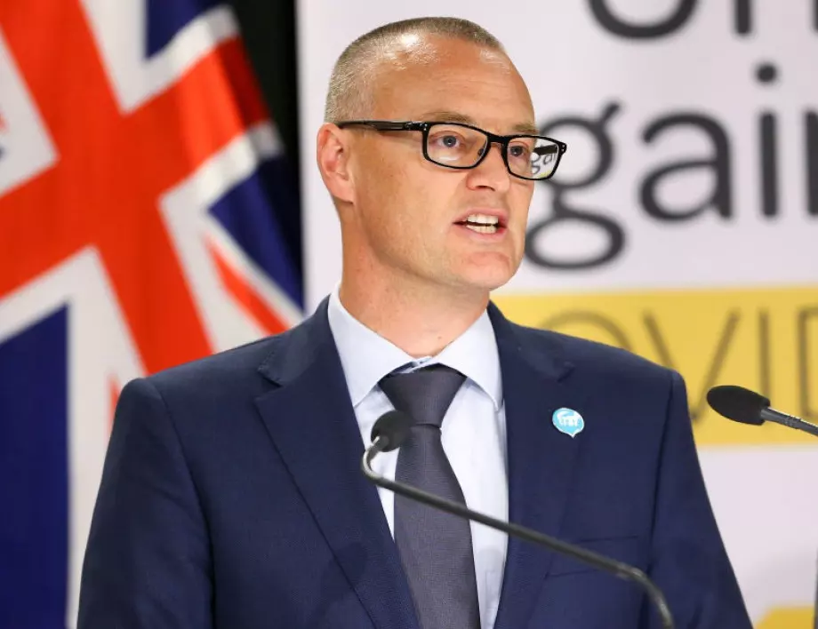 Новозеландски министър наруши правилата, нарече се "идиот"