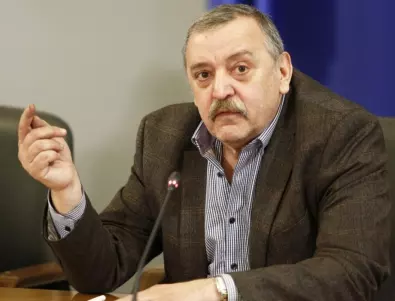 Проф. Кантарджиев даде съвет на здравния министър какво е трябвало да прави с коронавируса