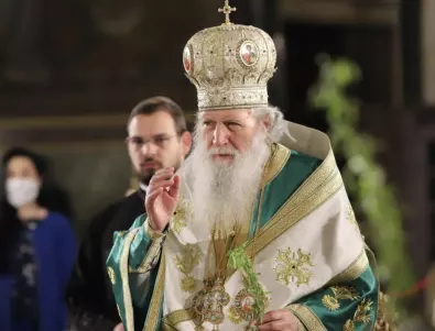 Патриарх Неофит е със счупен крак след инцидент