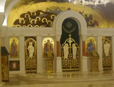 Великден в Подгорица, Белград и Скопие - без вярващи в църквите