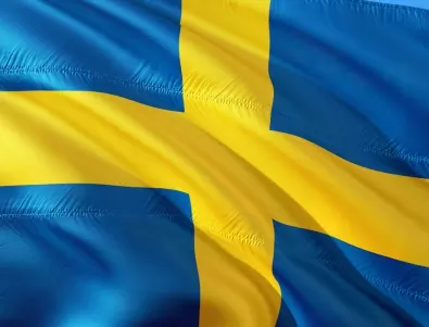 Защо Швеция продължава да държи две основни мерки срещу COVID-19 