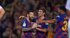 ВИДЕО: Меси грее в розово с третия нов екип на Барселона