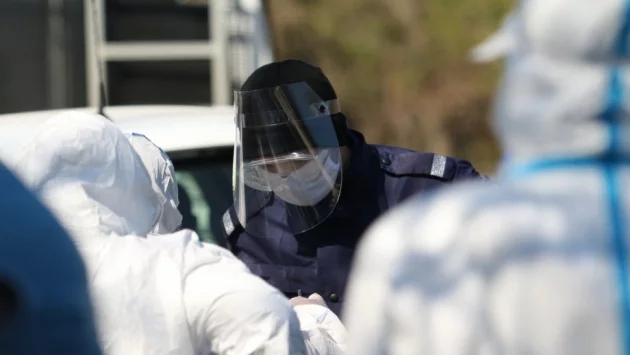 Епидемиолози: Ограниченията във Франция са спасили над 60 000 живота  