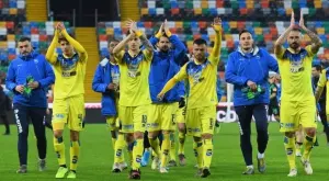 СНИМКИ: Валери Божинов и компания  "ще бъдат облечени" от уникален дизайн на 6-годишен за следващия сезон 