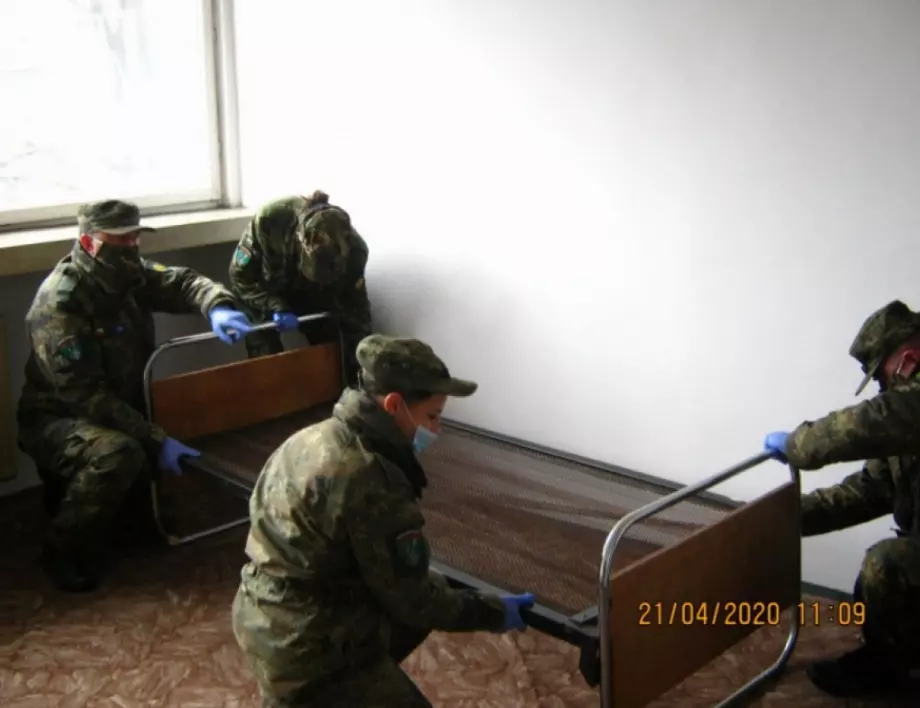 Военни подготвят студентско общежитие в Смолян за изолатор