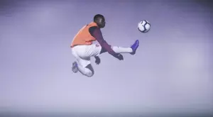 Какво наказание получи играч, размахал мъжкото си достойнство пред противника след гол?