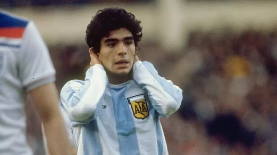 Реферът на финала на Мондиал 1990: Едва не изгоних Марадона преди мача