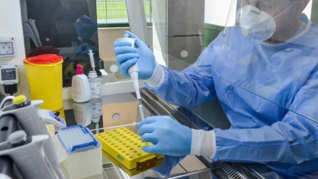 БЛС иска държавата да поеме разходите за PCR тестове на пациентите, приемани в болница