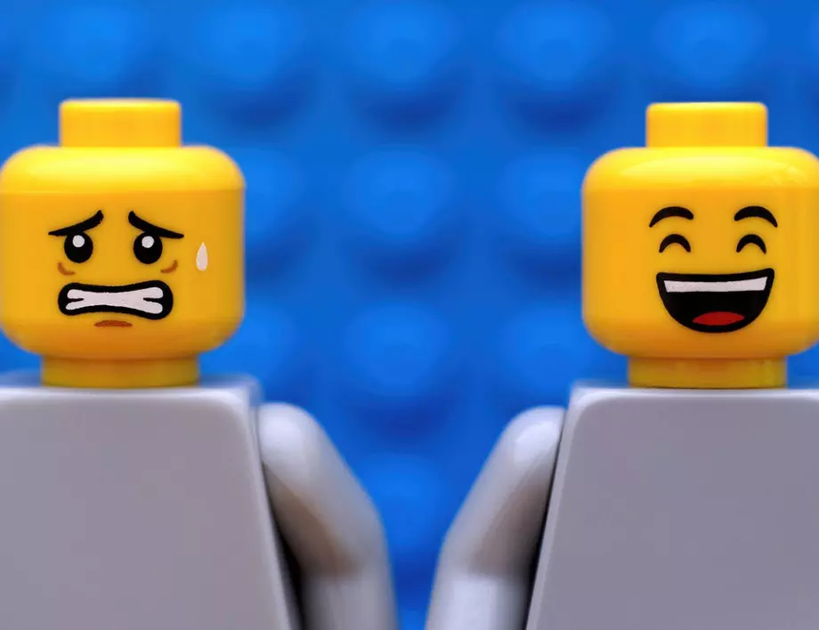 „Лего“ става полово неутрално заради страха на момчетата да играят с "момичешки" играчки