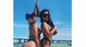 Играч от НФЛ наруши карантината и присъства на парти в лодка на порнозвезда (ГАЛЕРИЯ)