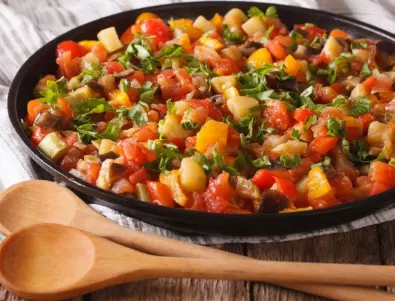 Рецепта на деня: Бързи зеленчуци на фурна