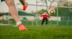 Футбол и спорт по телевизията днес (15.06)