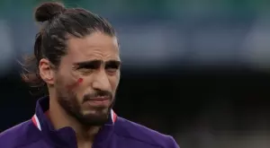 {{ otherArticle[0].article.title }}