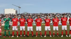 {{ otherArticle[0].article.title }}