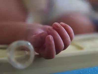 Плевенска болница спасява бебета, на които не могат да помогнат в София