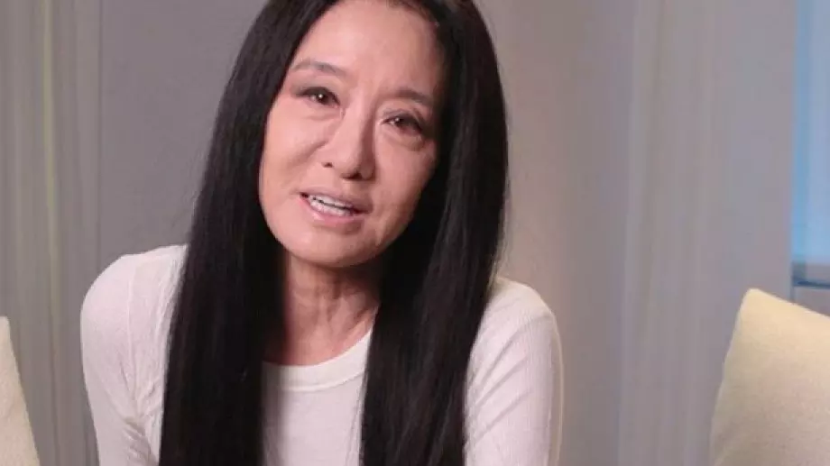 Дизайнерката Вера Уанг показа секси тяло на 73 (СНИМКИ)
