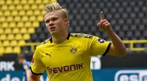 {{ otherArticle[0].article.title }}