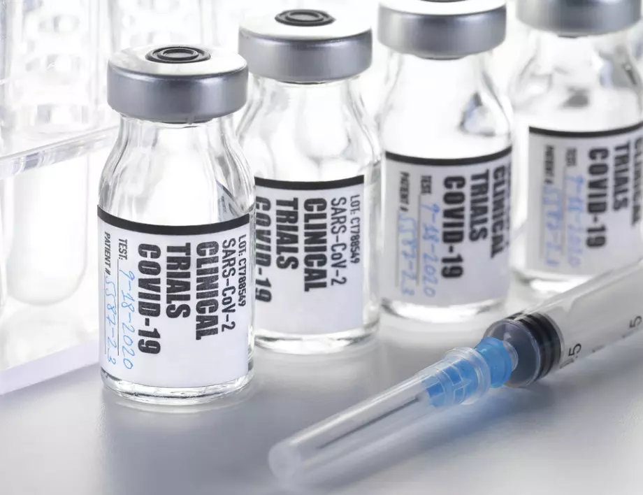 Първата партида от коронавирусната ваксина "Sputnik V" е в обращение