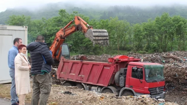 Рекултивират старото депо за битови отпадъци в село Гложене