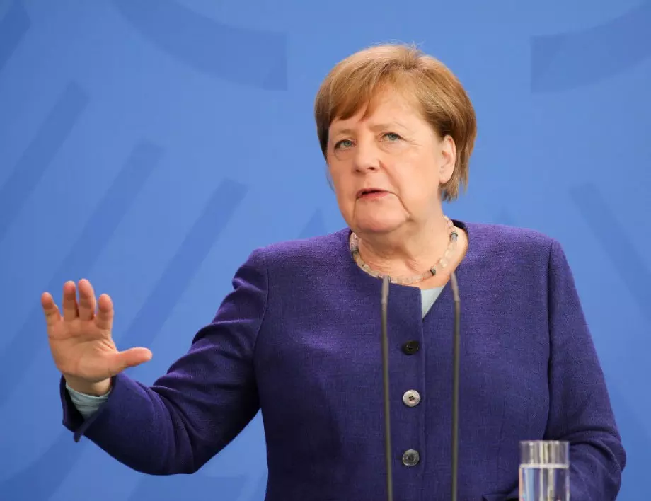Експерт: Всичко зависи от Меркел за съгласието в Европа