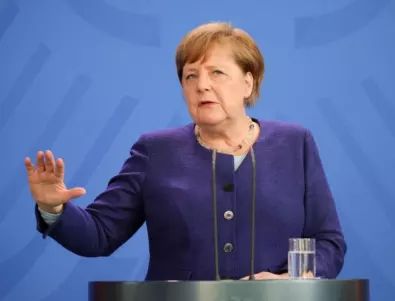 Последното новогодишно обръщение на Меркел: Преодоляването на пандемията бе и е задачата на века