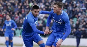 {{ otherArticle[0].article.title }}