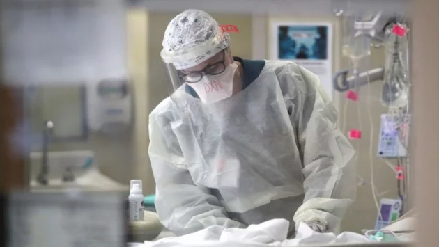 Заразилите се с коронавирус стигнаха 8 милиона