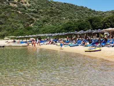 Без деца на плажа в Гърция между 12 и 17 часа