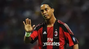 Роналдиньо разкри кое му е попречило да не играе до 40-годишна възраст