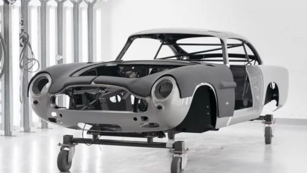 Aston Martin започна да произвежда най-известната кола на Джеймс Бонд
