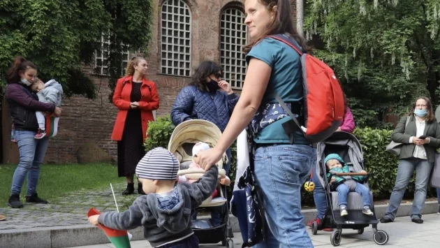 Родители излизат на протест, искат нов Закон за социалните услуги